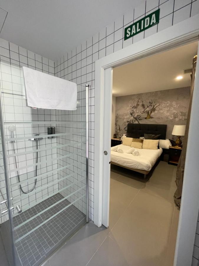 Vtz The Botanic Hostel Saragosse Extérieur photo