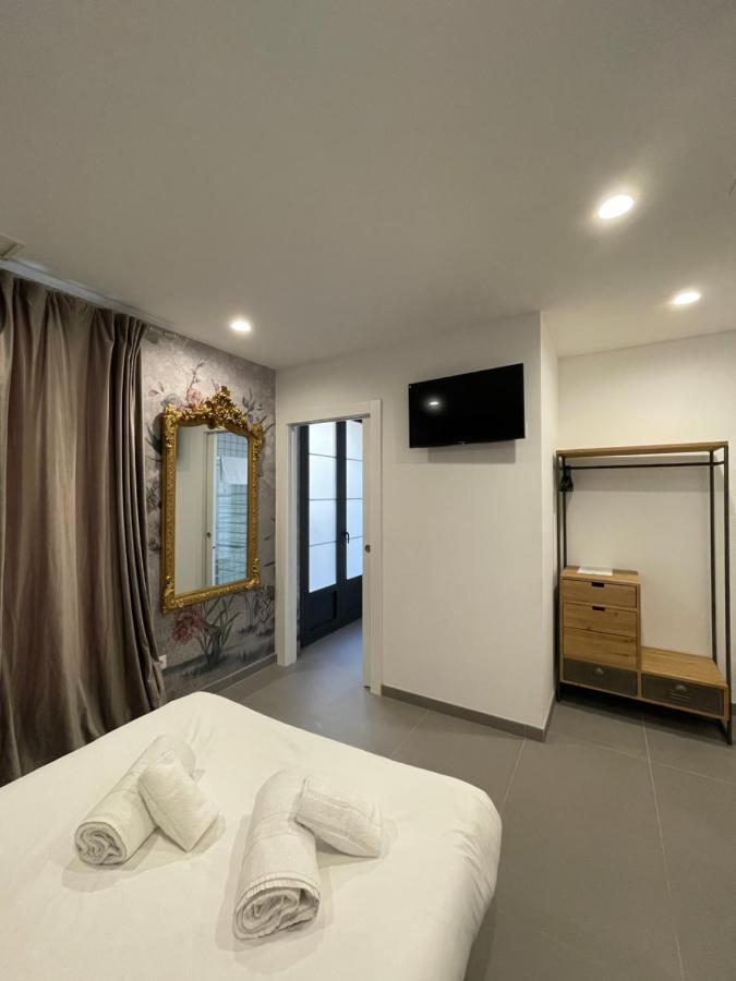 Vtz The Botanic Hostel Saragosse Extérieur photo